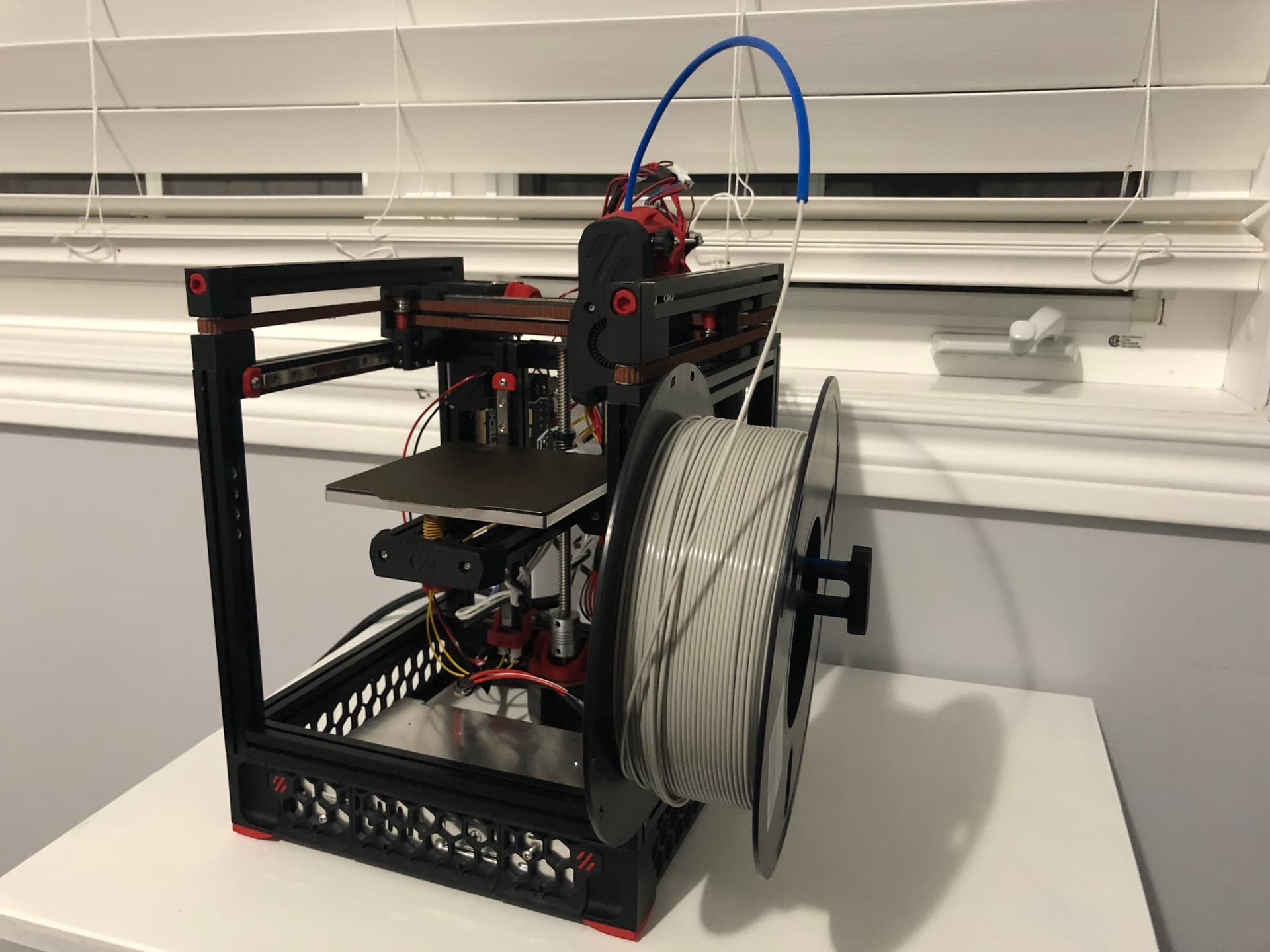 Shu's self-built Voron 3D printer